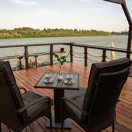 Bahus Inn Belgrade Exterior photo
